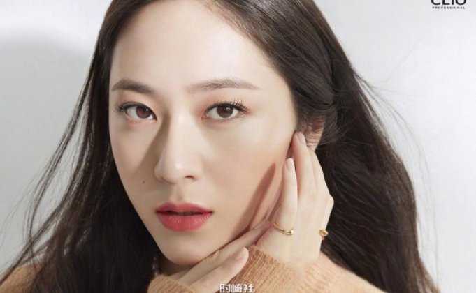 在哪部电影展现稳定演技？Chrystal Soo Jung郑秀晶隶属哪个女团成员？
